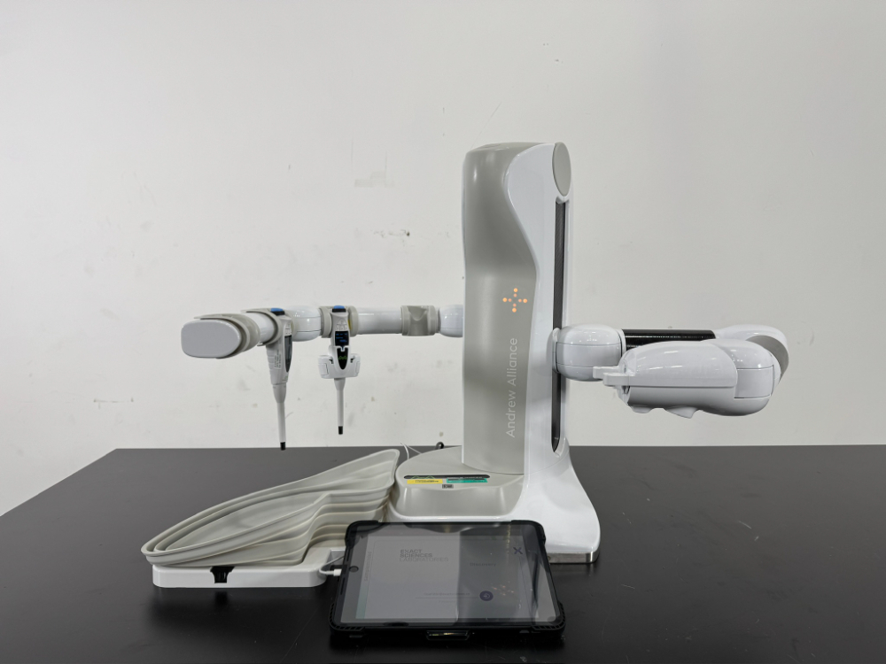 Image of Andrew Alliance + Pipetting Robot
